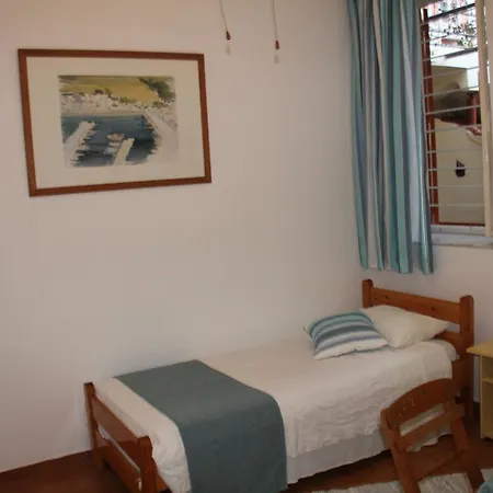 Medieval Rose Hotel 3*