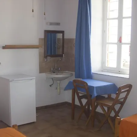 Ξενοδοχείο Medieval Rose 3*