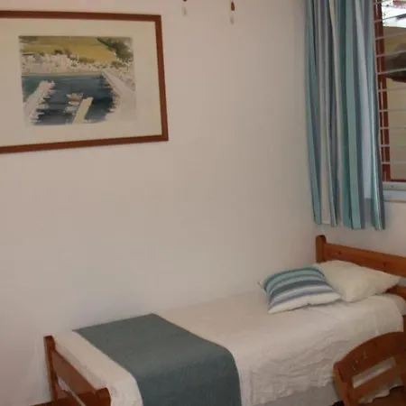 Medieval Rose Hotel